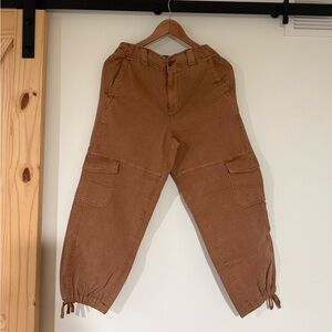 Old Navy Women’s Tan Cargo Pants